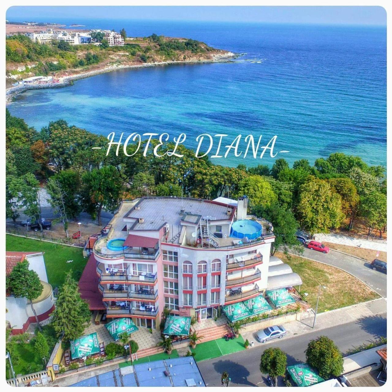 Family Hotel Diana ツァレヴォ エクステリア 写真